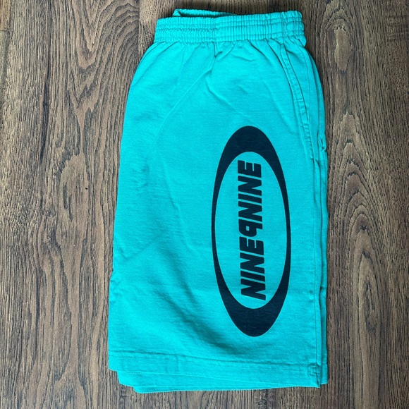 NWT 999 Club Green Shorts - XL - Picture 2 of 5